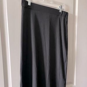 Black Ribbed knee length body on skirt